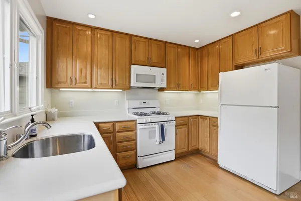 $975,000 | 2166 Fifth Avenue, San Rafael, CA 94901