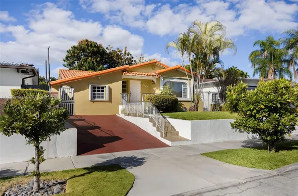 $875,000 | 2367 Southwest 23rd Terrace, Miami, FL 33145