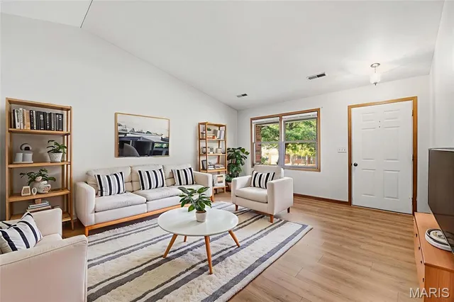 $185,000 | 416 Hill Street, Washington, MO 63090