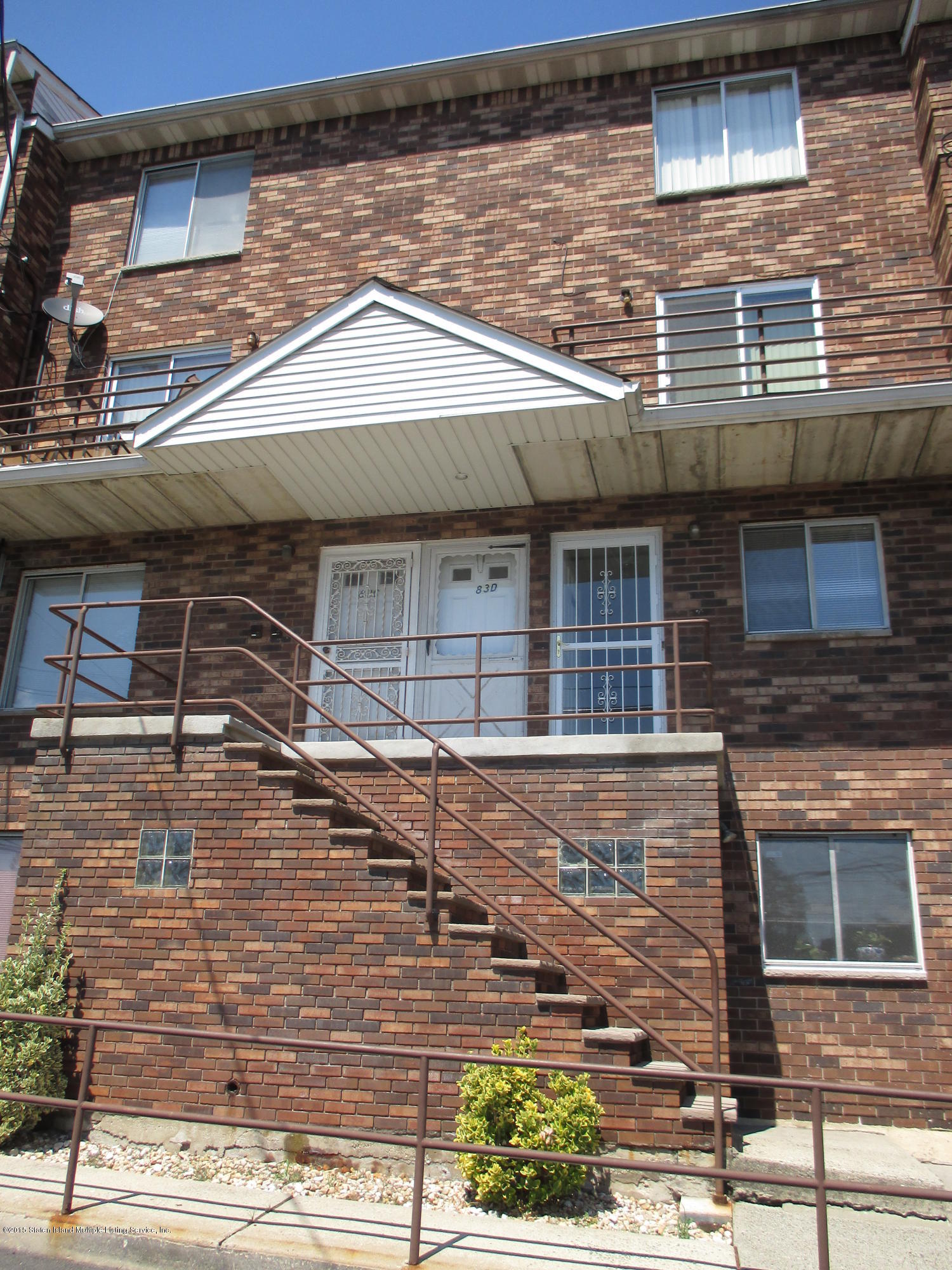 83 Narrows Road North, Unit 2D Staten Island, NY 10305 - Photo 3 of 16 second best front