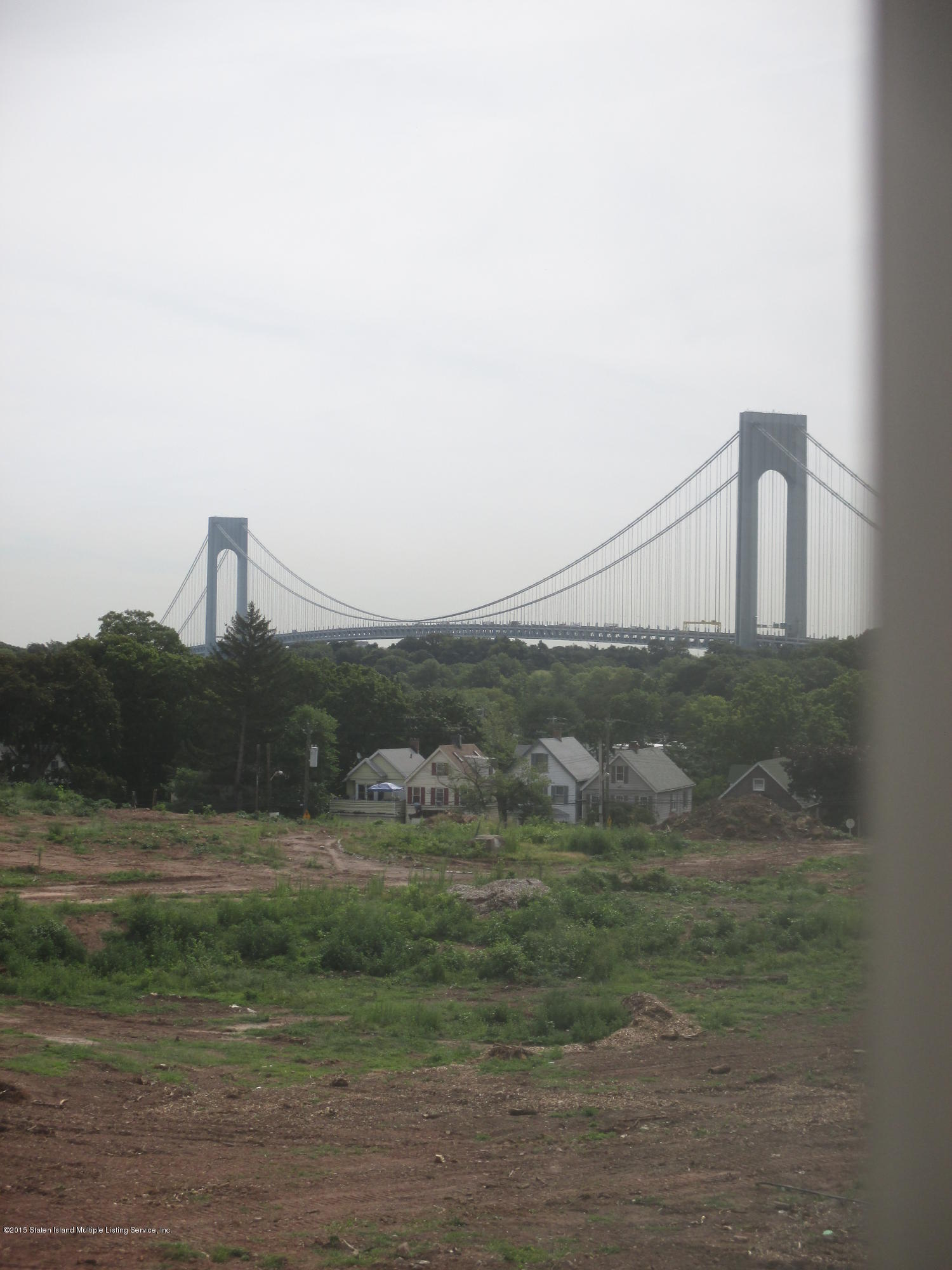 83 Narrows Road North, Unit 2D Staten Island, NY 10305 - Photo 4 of 16 bridge vertical