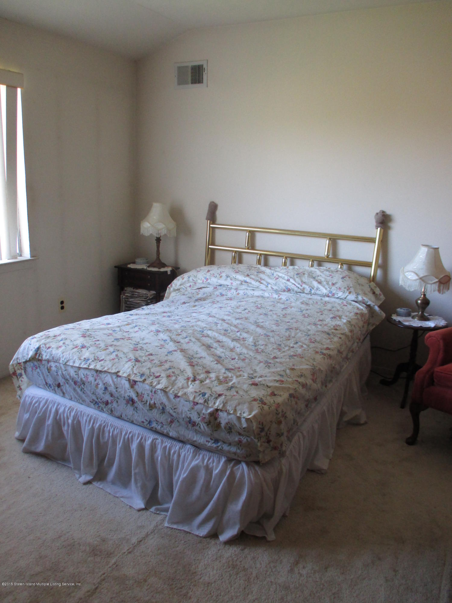 83 Narrows Road North, Unit 2D Staten Island, NY 10305 - Photo 10 of 16 MBR has rm for king