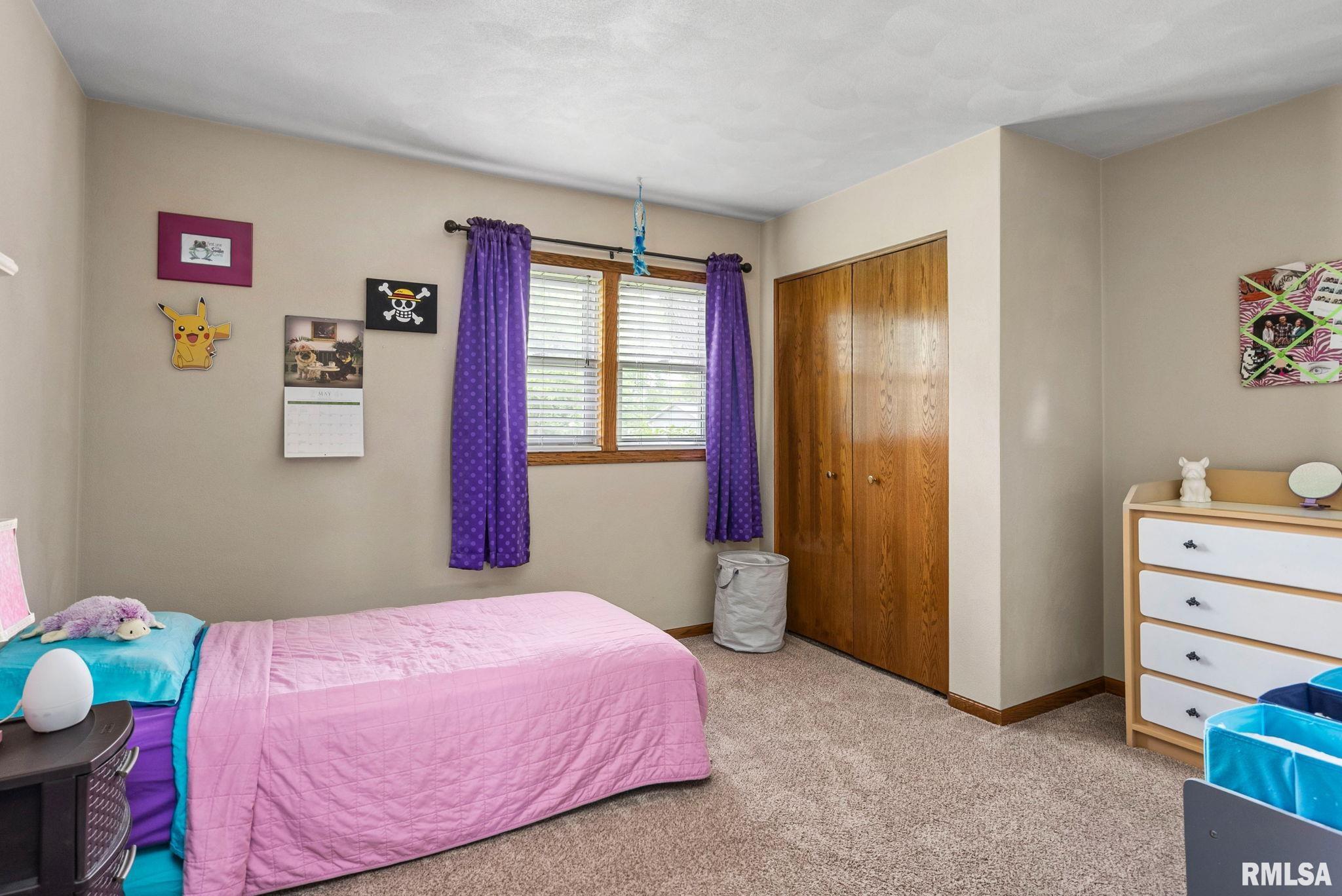 17211 Cedar Road East Moline, IL 61244 - Photo 15 of 31 Gallery Image 15