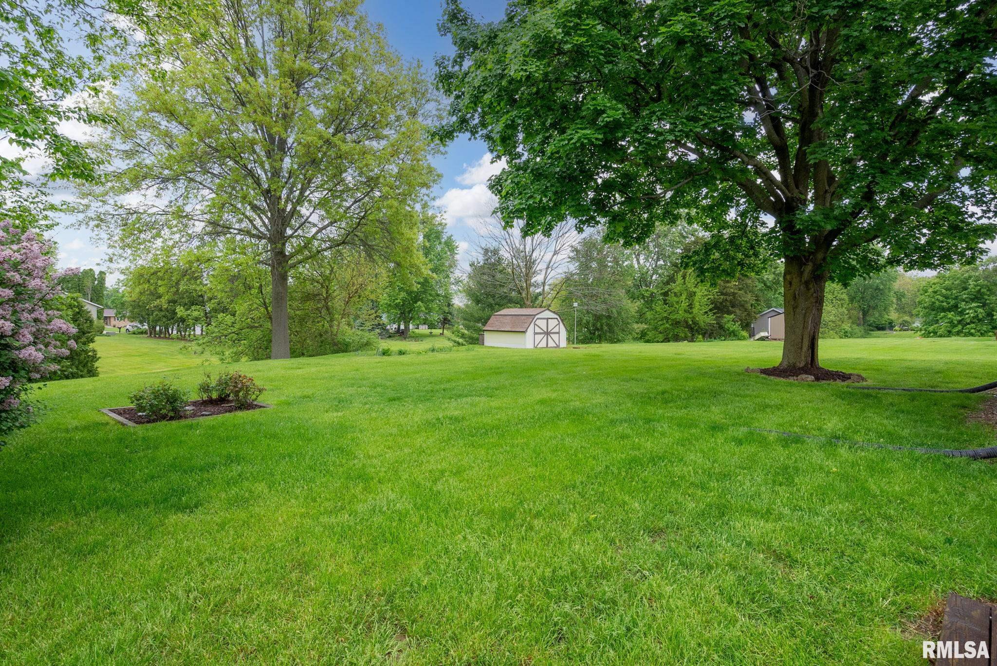 17211 Cedar Road East Moline, IL 61244 - Photo 31 of 31 Gallery Image 31