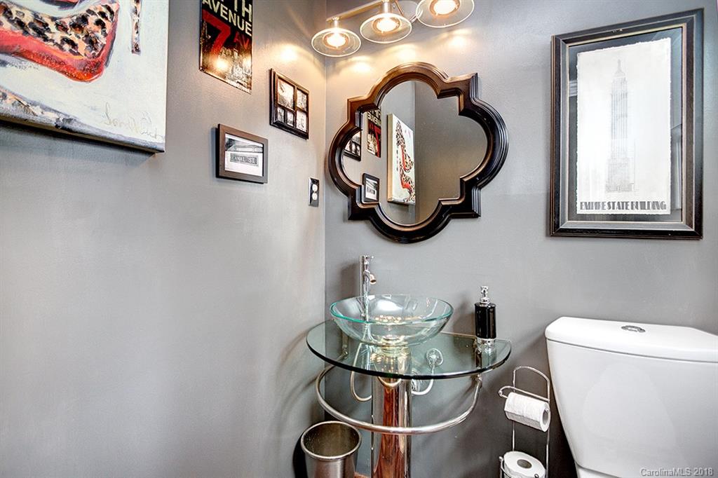8211 Prince George Road Charlotte, NC 28210 - Photo 15 of 26 Gallery Image 15