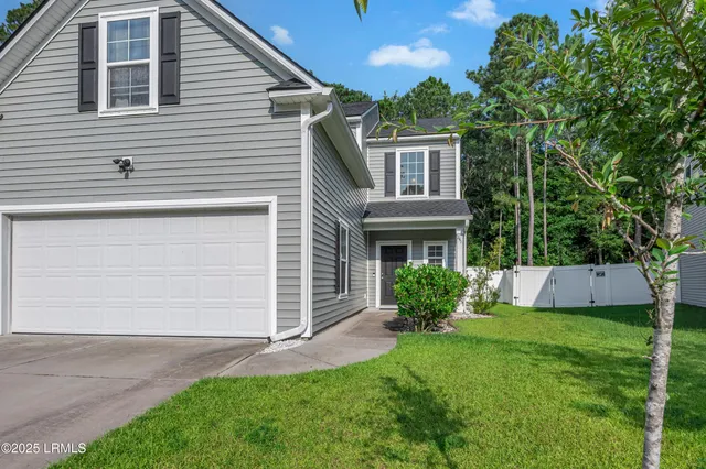 $469,900 | 241 Turkey Oak Drive, Bluffton, SC 29910