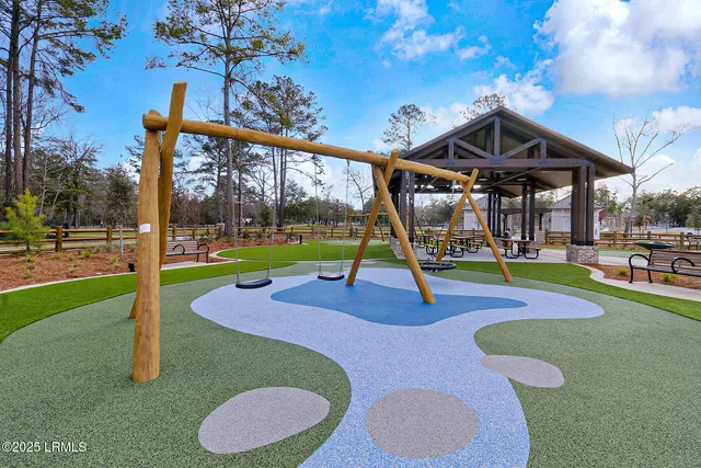 $469,900 | 241 Turkey Oak Drive, Bluffton, SC 29910