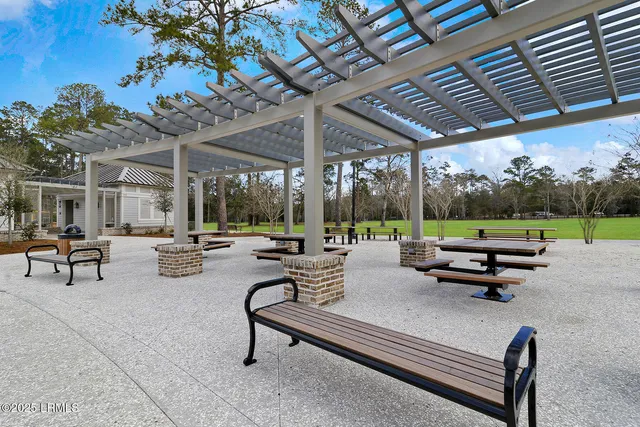 $469,900 | 241 Turkey Oak Drive, Bluffton, SC 29910