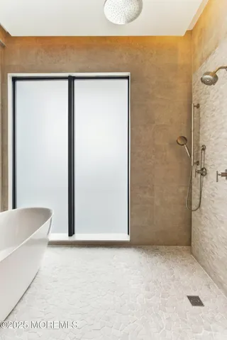 $9,300 | 200 North Ocean Avenue, Unit 6, Long Branch, NJ 07740