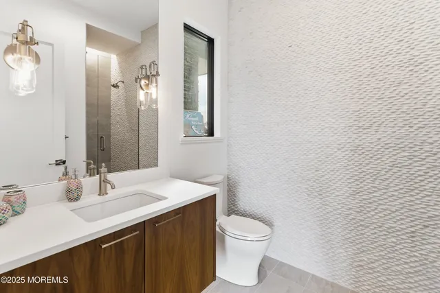 $9,300 | 200 North Ocean Avenue, Unit 6, Long Branch, NJ 07740