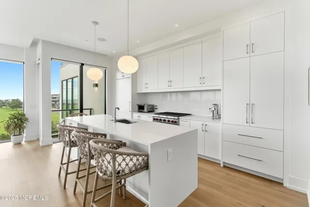 $9,300 | 200 North Ocean Avenue, Unit 6, Long Branch, NJ 07740