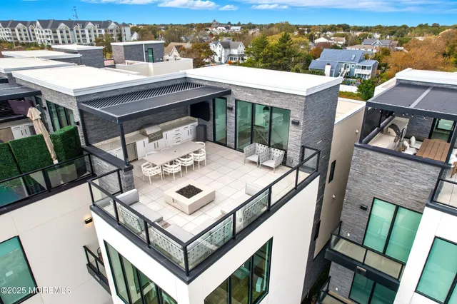 $9,300 | 200 North Ocean Avenue, Unit 6, Long Branch, NJ 07740