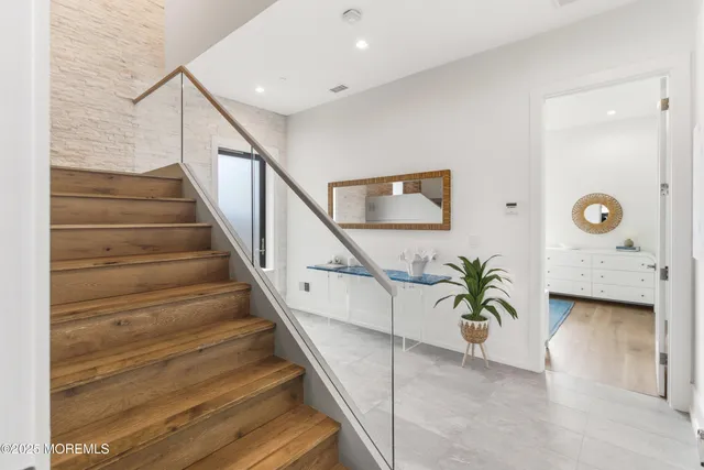 $9,300 | 200 North Ocean Avenue, Unit 6, Long Branch, NJ 07740