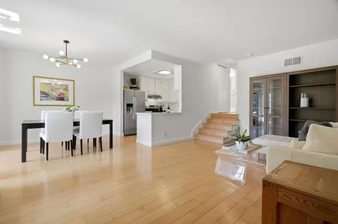 $824,800 | 473 Costa Mesa Terrace, Unit C, Sunnyvale, CA 94085