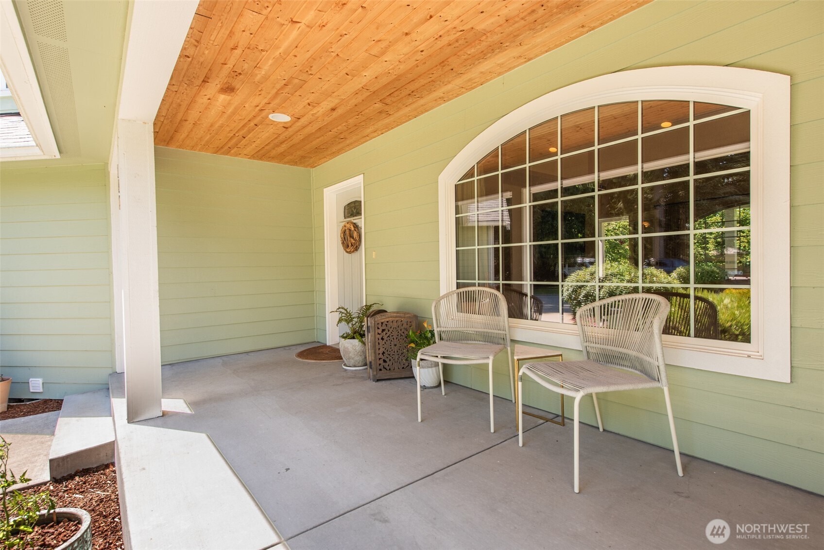 142 Charles Way Sequim, WA 98382 - Photo 4 of 40