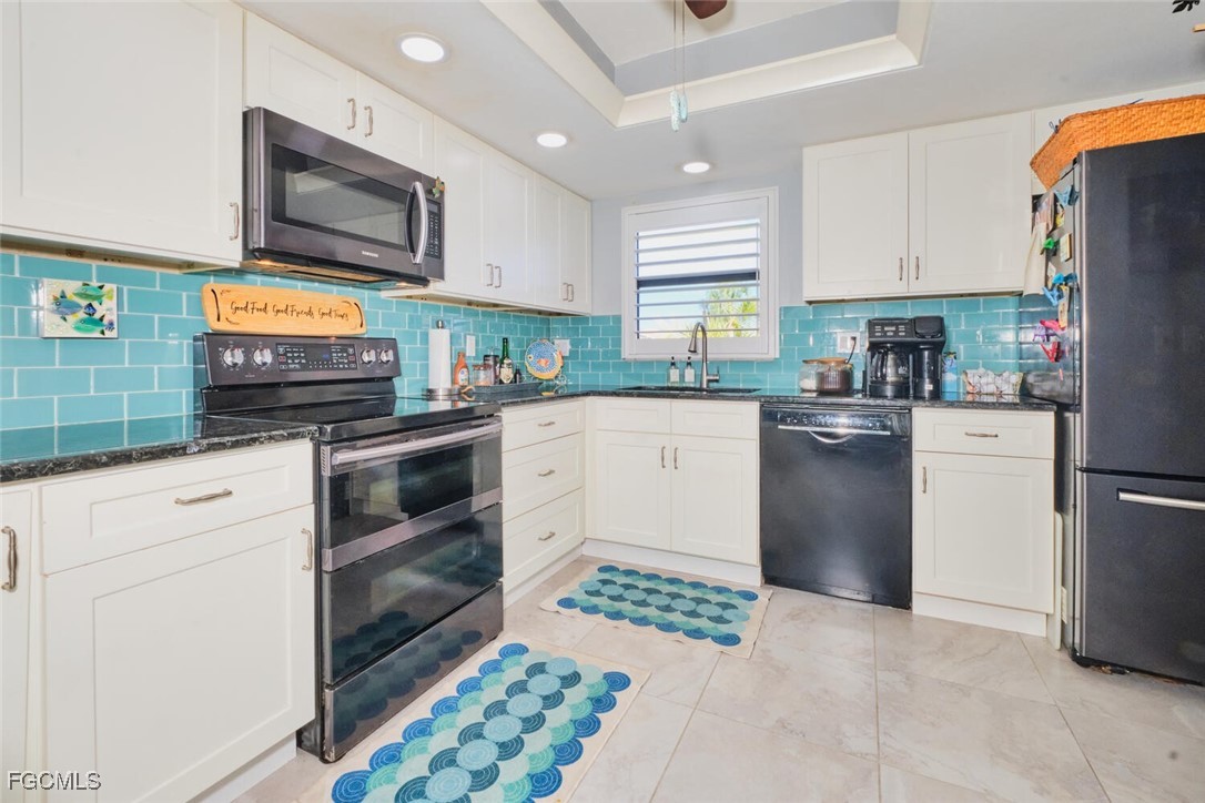 15370 Transit Court, Unit 108 North Fort Myers, FL 33917 - Photo 5 of 37