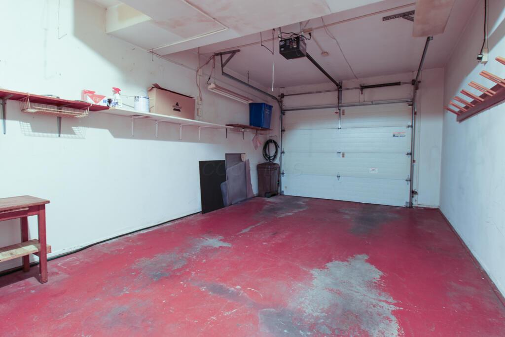 1206 Crescent Heights Road Marion, OH 43302 - Photo 19 of 21 Garage