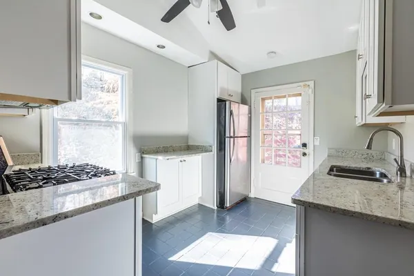 $1,300 | 1570 Spring Lane Northwest, Unit B, Atlanta, GA 30314