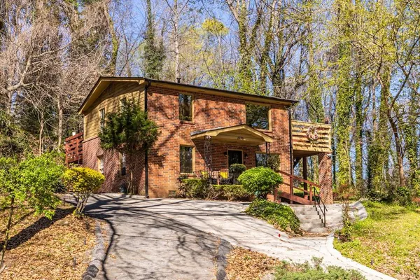 $1,300 | 1570 Spring Lane Northwest, Unit B, Atlanta, GA 30314