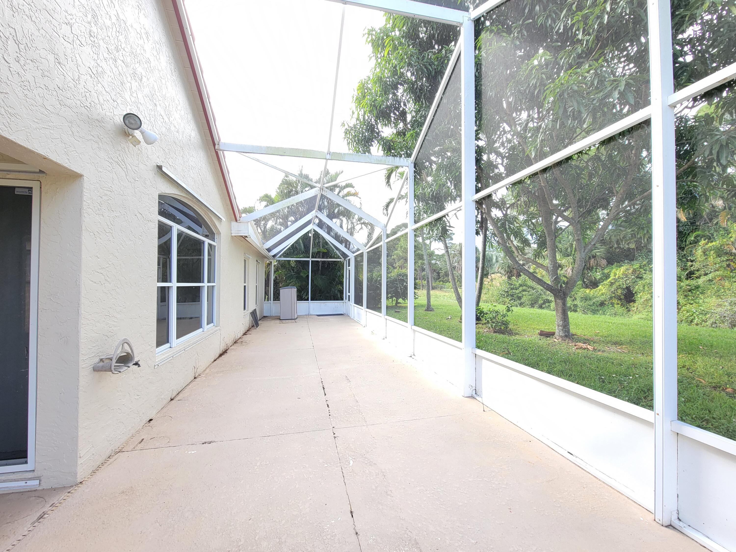 3041 Casa Rio Court Riviera Beach, FL 33418 - Photo 20 of 37 20211102_153528