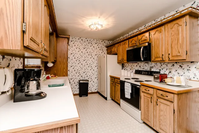 $315,000 | 7919 Santolina Drive, Indianapolis, IN 46237