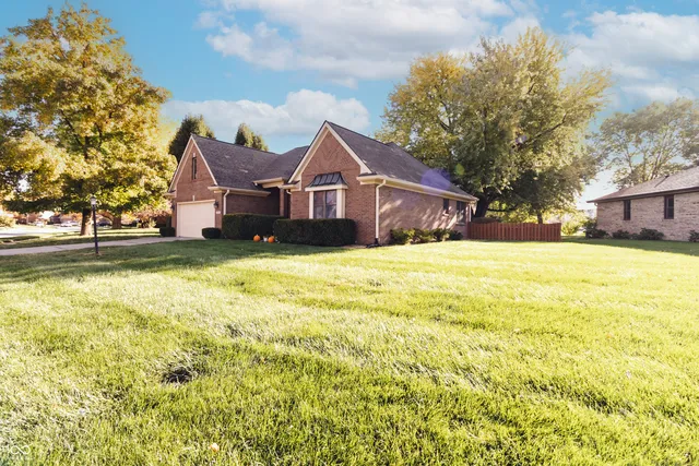 $315,000 | 7919 Santolina Drive, Indianapolis, IN 46237