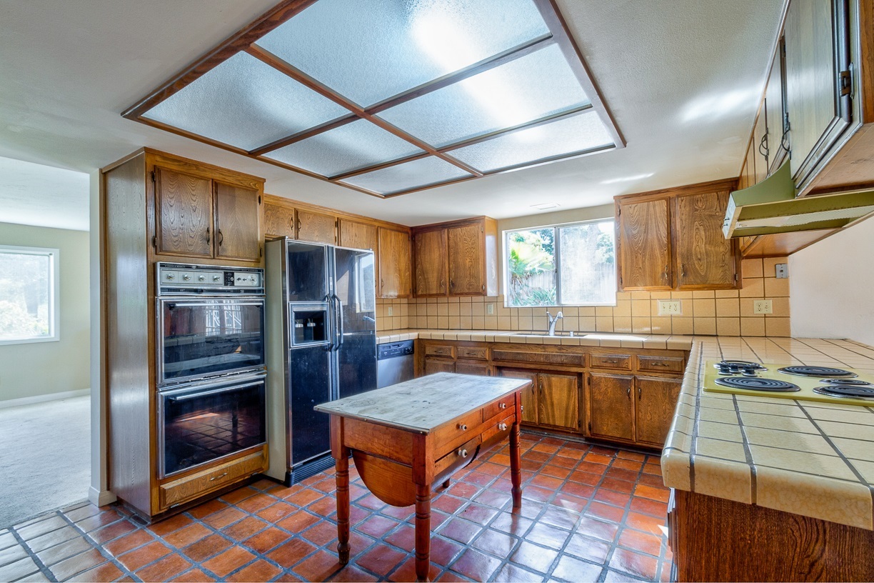1961 Elevado Road Vista, CA 92084 - Photo 13 of 25