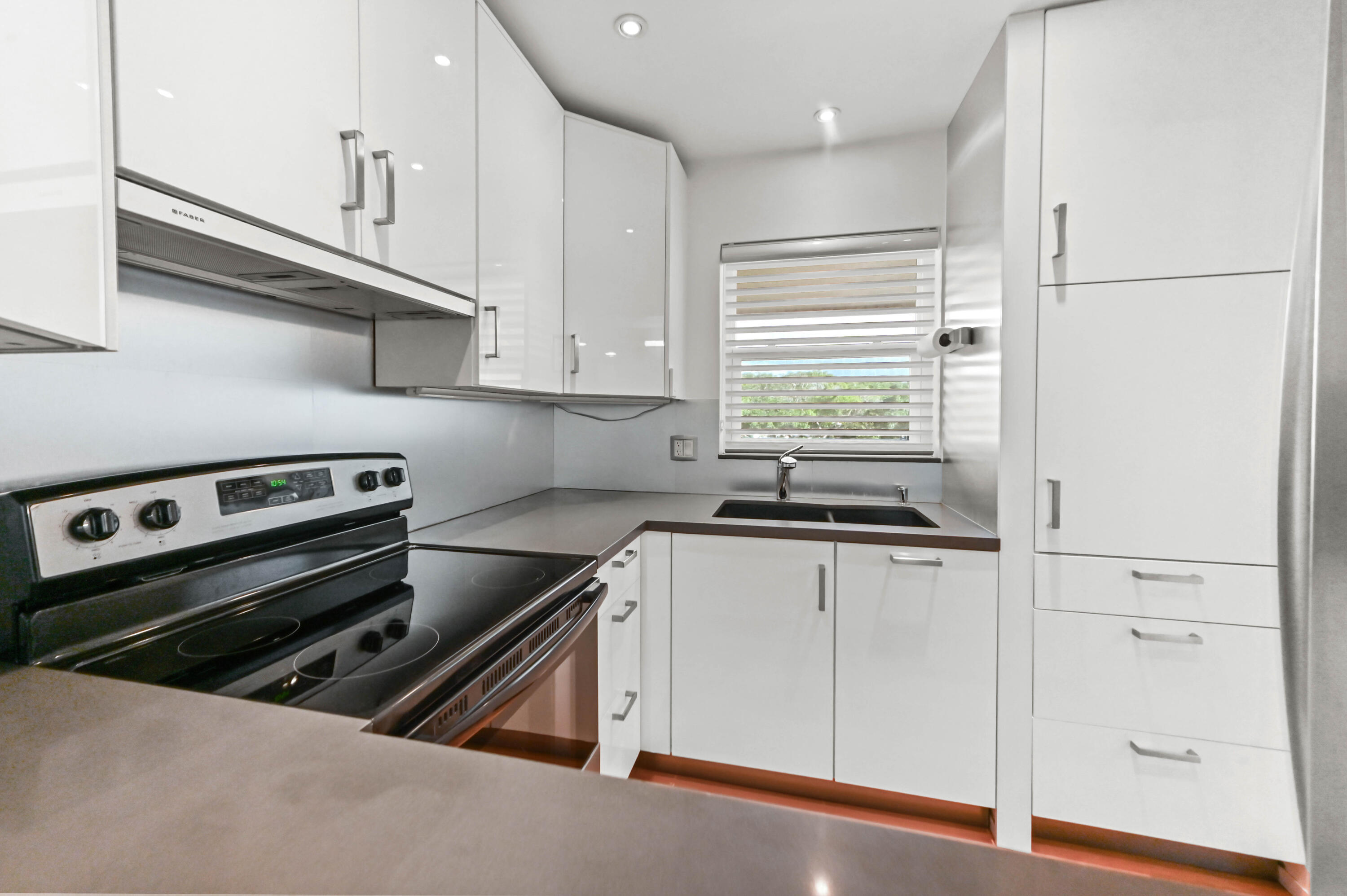 400 Northeast 20th Street, Unit A312 Boca Raton, FL 33431 - Photo 12 of 42 12 Kitchen 03