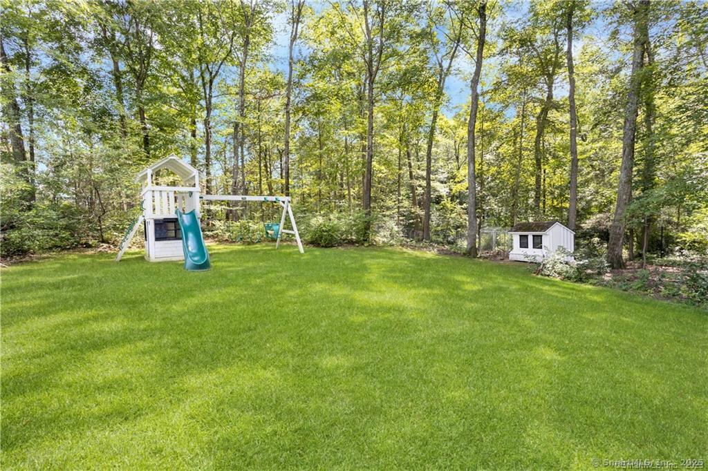 97 Graenest Ridge Road Wilton, CT 06897 - Photo 32 of 39 Playlet & chicken coop