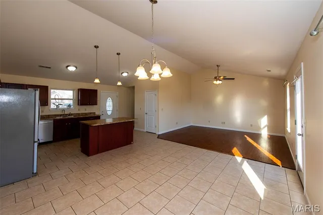 $264,500 | 644 Arrowhead Lane, Union, MO 63084