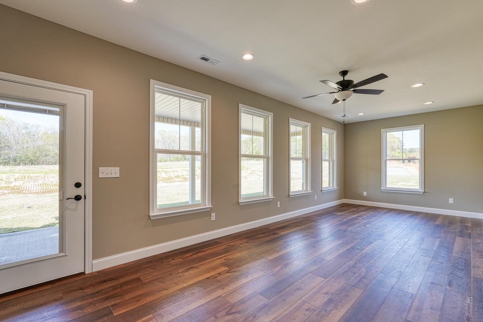 756 Ruby Golightly Drive Inman, SC 29349 - Photo 8 of 25