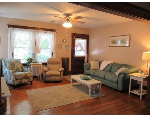 71 Manitoba Street Springfield, MA 01108 - Photo 8 of 41 Gallery Image 8