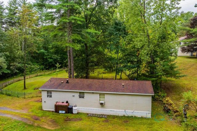 $495,000 | 190-194 Cemetery Road, Arlington, VT 05250