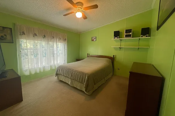 $495,000 | 190-194 Cemetery Road, Arlington, VT 05250