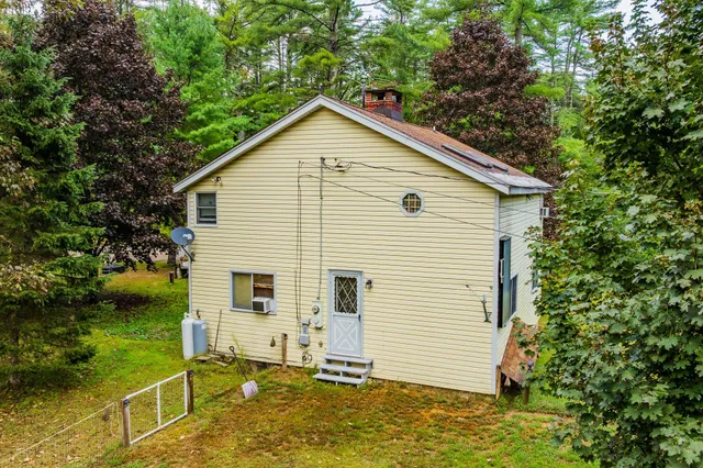 $495,000 | 190-194 Cemetery Road, Arlington, VT 05250