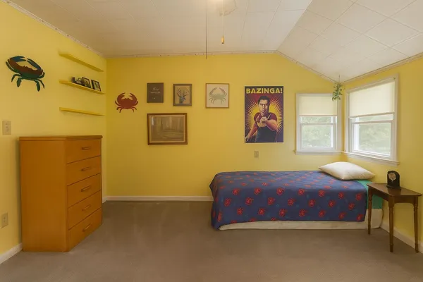 $495,000 | 190-194 Cemetery Road, Arlington, VT 05250