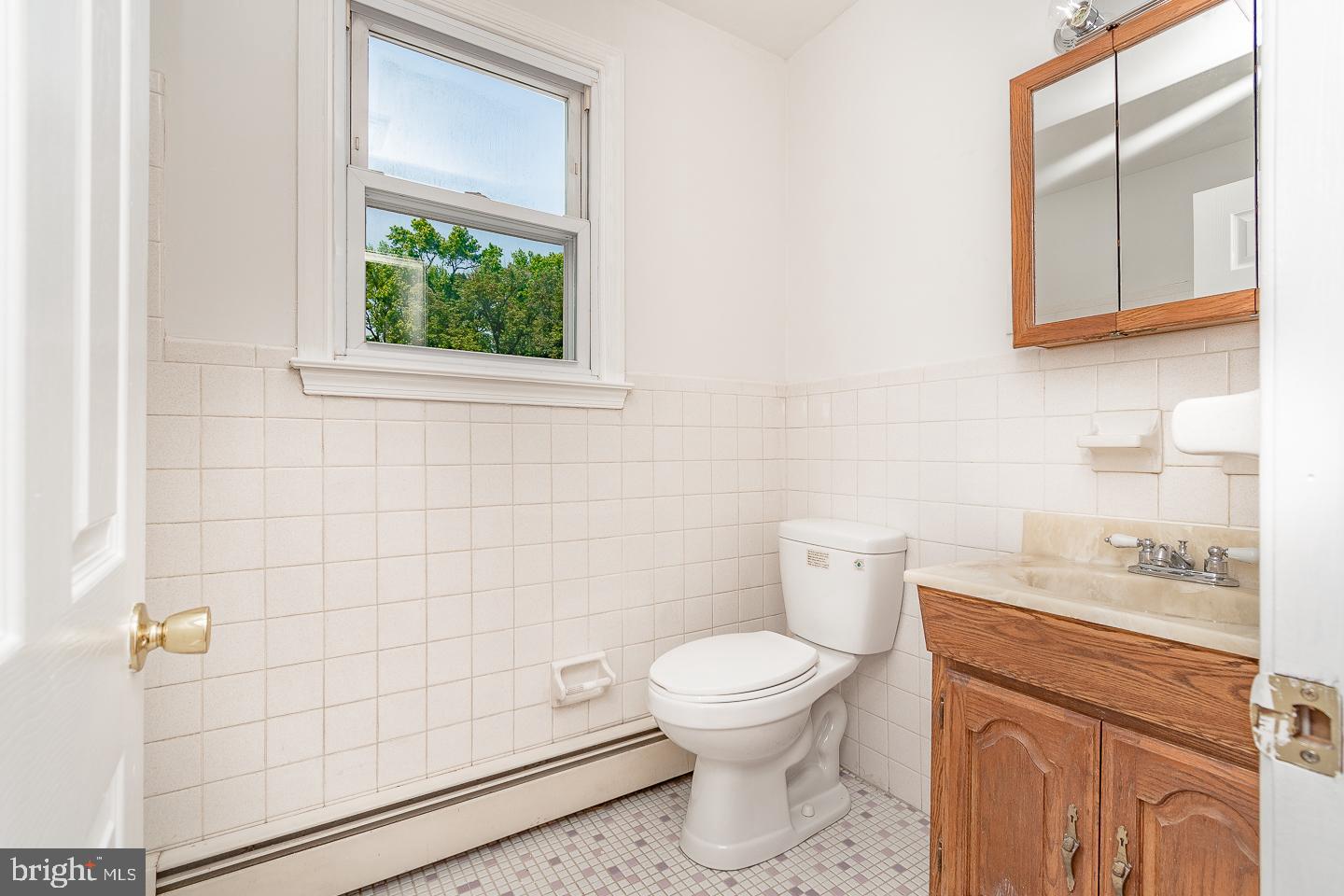 1901 Byberry Road Bensalem, PA 19020 - Photo 42 of 56 Primary Full Bathroom