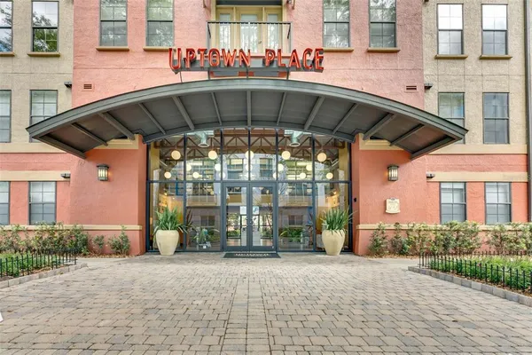 $205,000 | 911 North Orange Avenue, Unit 509, Orlando, FL 32801
