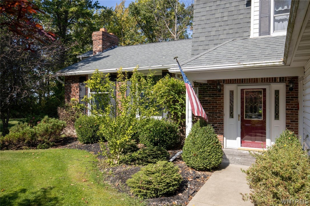 629 Lake Road Porter, NY 14174 - Photo 2 of 35 Welcome to 629 Lake Road, Youngstown, NY. Request