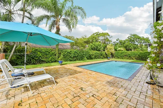 $1,425,000 | 4201 Northwest 25th Way, Boca Raton, FL 33434