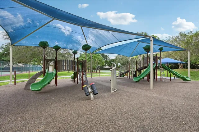 $1,425,000 | 4201 Northwest 25th Way, Boca Raton, FL 33434