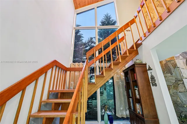 $1,425,000 | 4201 Northwest 25th Way, Boca Raton, FL 33434