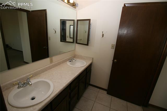 4826 Castledown Road Colorado Springs, CO 80917 - Photo 14 of 17 Gallery Image 14