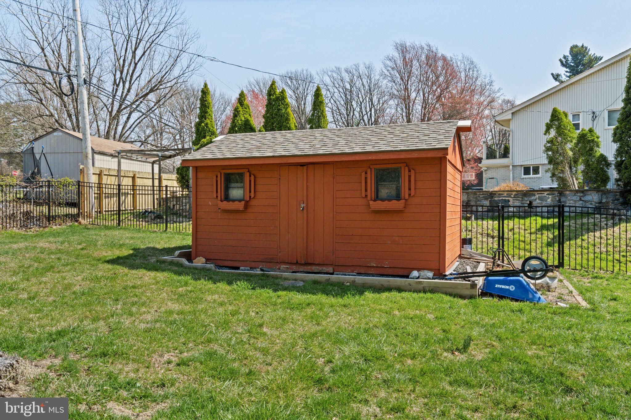 1505 Redwood Lane Wyncote, PA 19095 - Photo 45 of 51 a view of backyard with a garden and plants