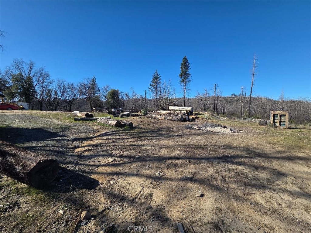 374 Jatko Road Berry Creek, CA 95916 - Photo 5 of 27 a view of a yard with wooden fence