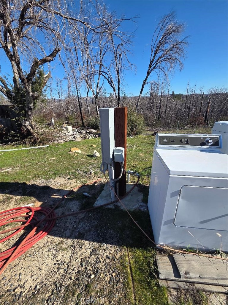 374 Jatko Road Berry Creek, CA 95916 - Photo 9 of 27 a view of a backyard of the house