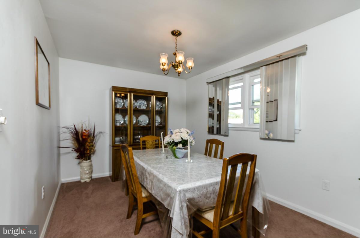 3109 Donna Road Baltimore, MD 21207 - Photo 8 of 29 Dining Room