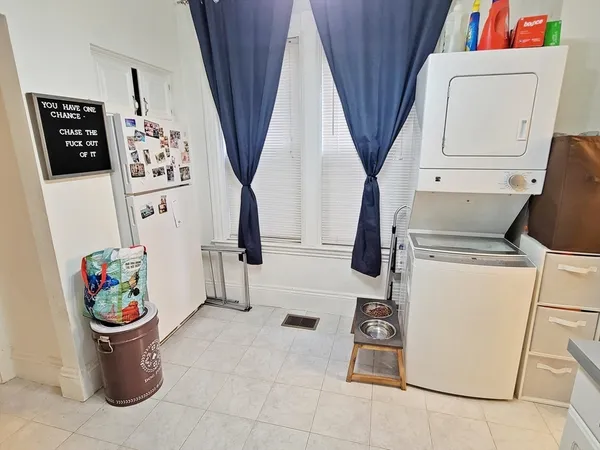 $2,000 | 14 Montfern Avenue, Unit 1L, Boston, MA 02135