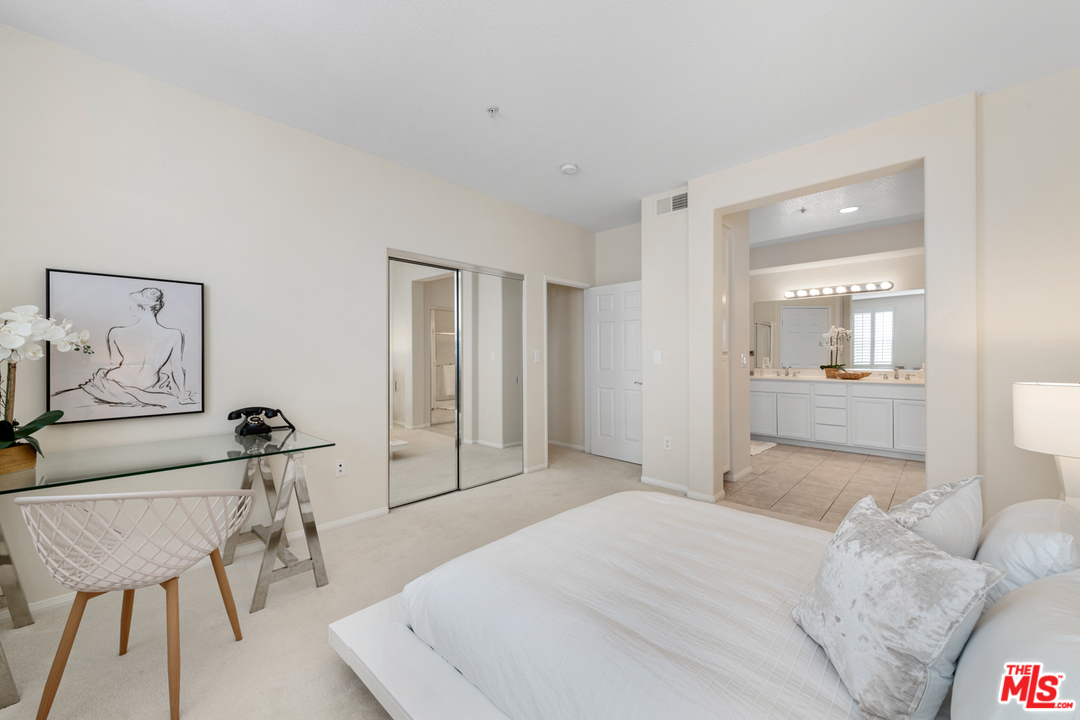 12963 West Runway Road, Unit 405 Playa Vista, CA 90094 - Photo 18 of 29