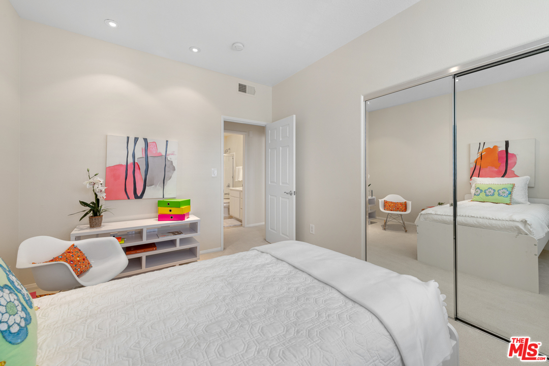 12963 West Runway Road, Unit 405 Playa Vista, CA 90094 - Photo 22 of 29